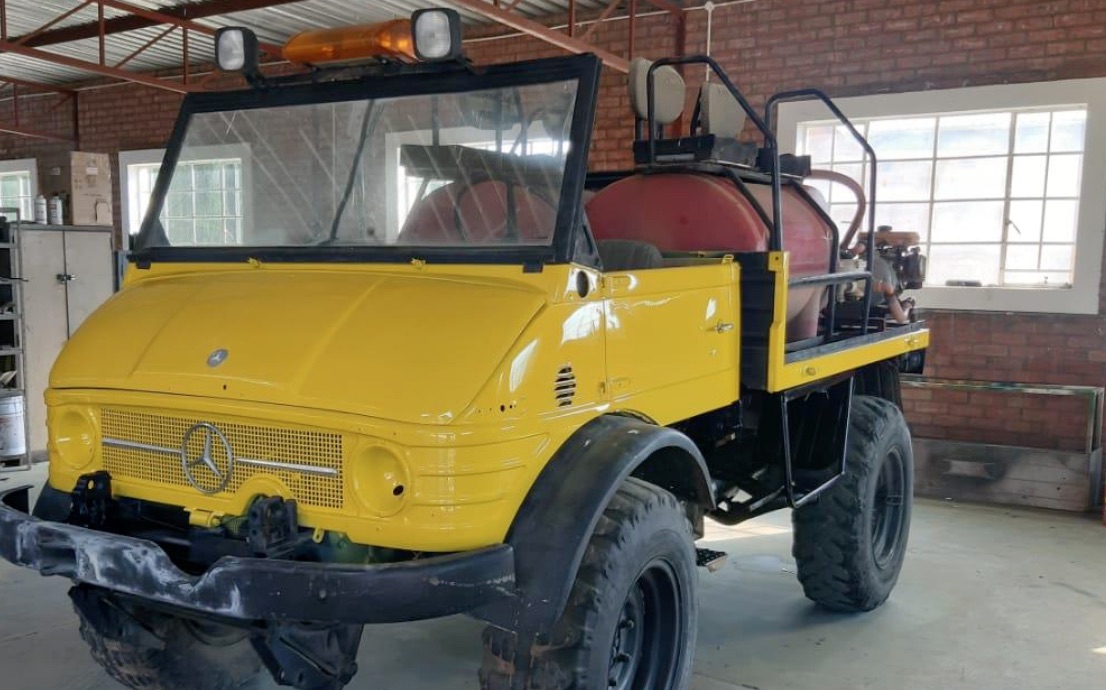 Unimog 406