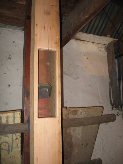 image009